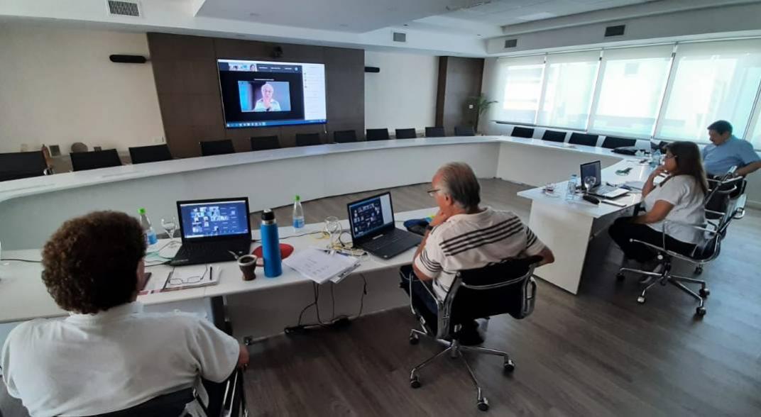 La UEPC aceptó la propuesta salarial del 35%