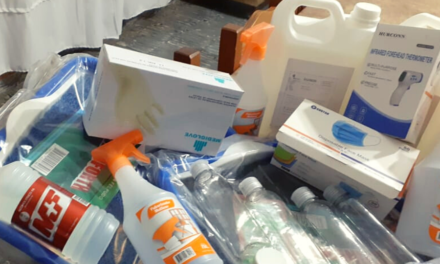 Bulnes: Municipio entregó kits de bioseguridad a instituciones educativas