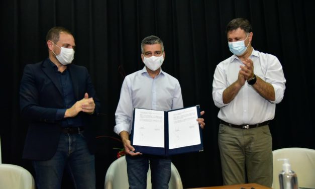 Villa María: firmó un convenio de cooperación con el intendente de Hurlingham