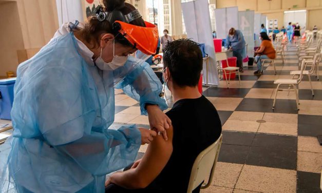 Coronavirus: ya se vacunaron más de 100 mil personas en Córdoba
