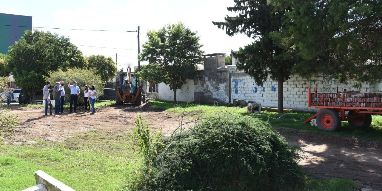 Villa María: comenzó la remodelación de  la plazoleta de barrio San Justo
