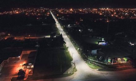 Adelia María: la Avenida Perón 100% led