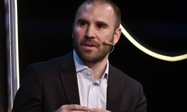 «La economía no soportaría hoy una cuarentena estricta del tipo Fase 1”