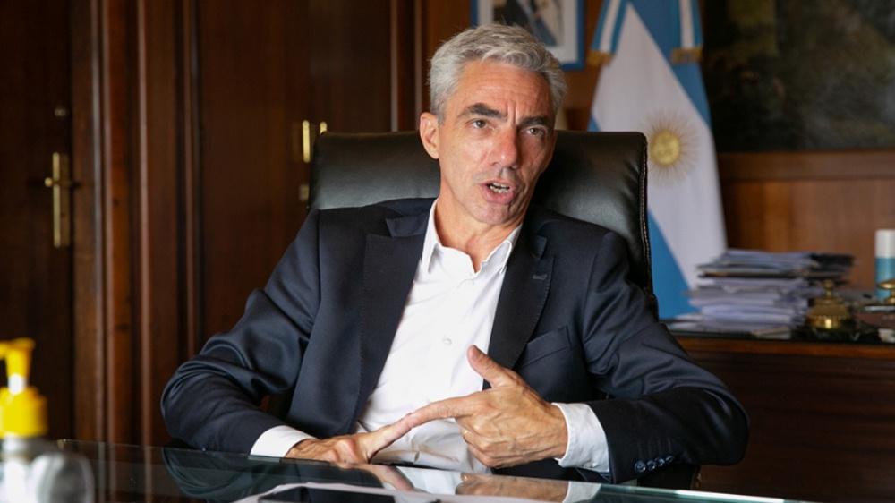 Murió en un accidente de tránsito el ministro de Transporte Mario Meoni
