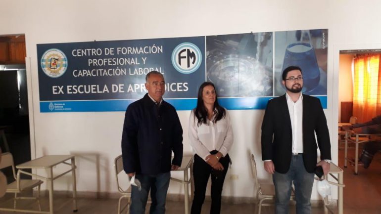 Río Tercero: reabrirá la escuela de aprendices de la Fábrica Militar