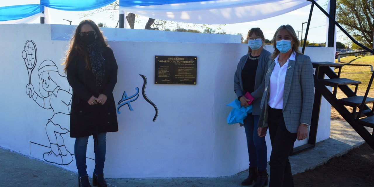Del Campillo: se inauguró el playón deportivo y escenario en el predio del ferrocarril
