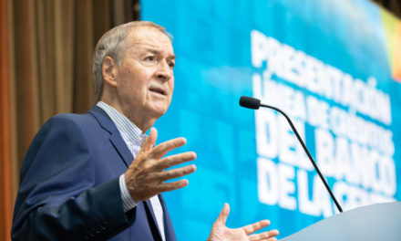 Schiaretti relanzó línea de crédito del Banco de la Gente