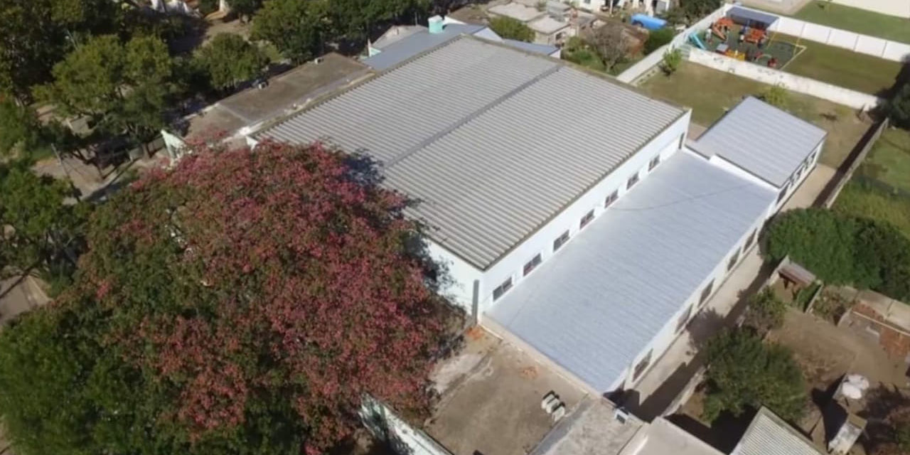 Arias: finalizó la primera y segunda etapa de la obra de techado en la Escuela Remedios E. de San Martín