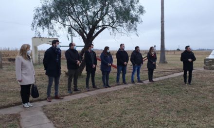 Deheza: Se inauguró la restauración del edificio de la Escuela Rural Mariano Moreno