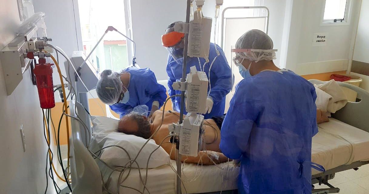 Ante falta de camas, Córdoba habilita «Código Rojo» para atención domiciliaria
