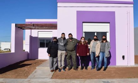 PRO.MA.VI: Se entregó una nueva vivienda del Programa Mackennense