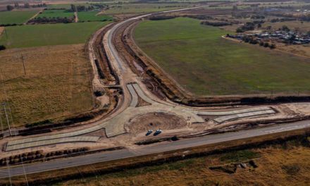 Avanzan dos obras viales en Villa María y Villa Nueva