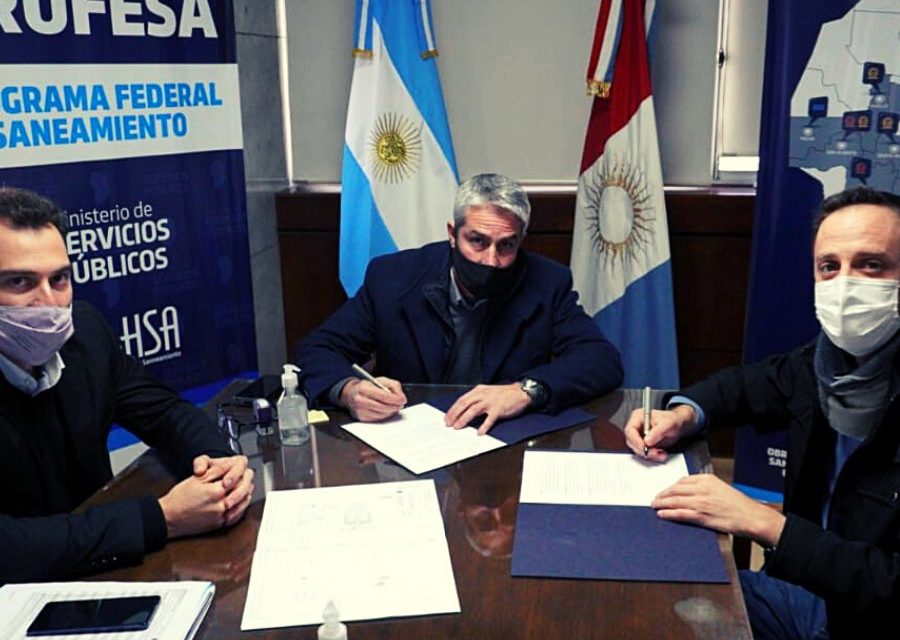 Bulnes firmó un convenio para la finalización de la Planta Potabilizadora de Agua