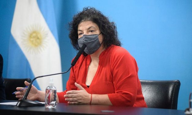 Vizzotti: «La semana que viene estarán llegando 300 litros más del componente 2 de la Sputnik»