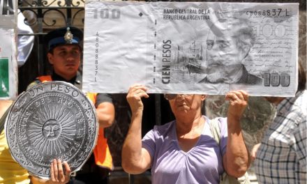 El Gobierno adelantó a septiembre la suba del 35% en el salario mínimo