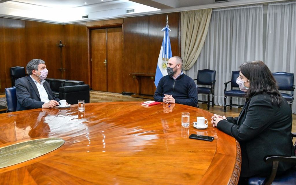 El gobierno nacional dispuso un aumento del 30% para las becas del CONICET
