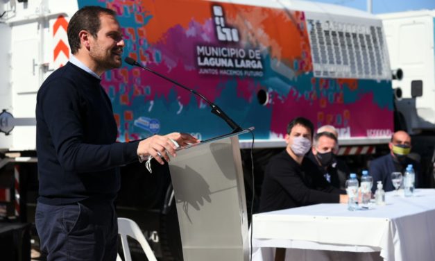 Gill: “El Estado y los privados son indispensables para generar trabajo”