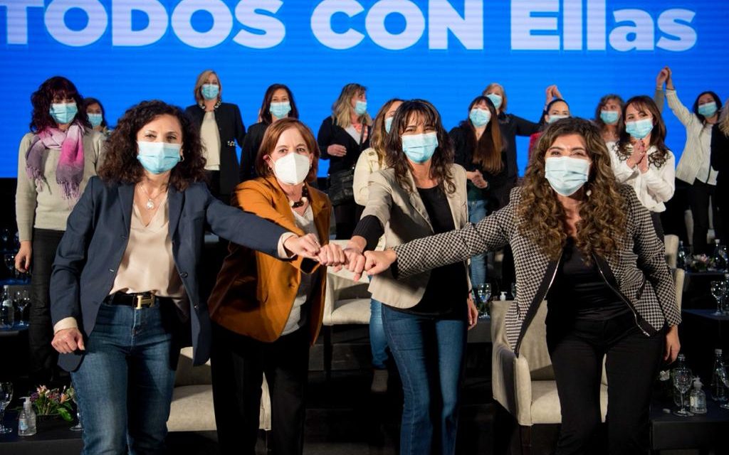 Vigo y De la Sota encabezaron el Foro de Mujeres de Hacemos Por Córdoba