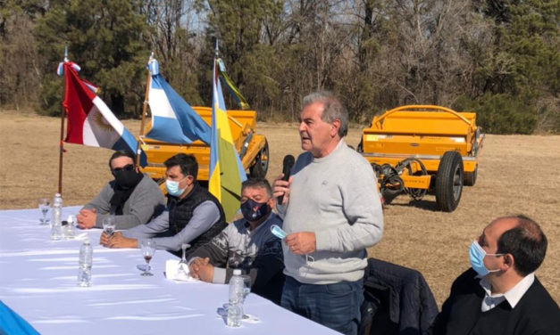 Bengolea: la Provincia entregó más de $6 millones para la conservación de suelos