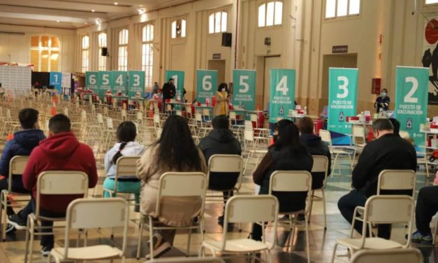 Ya vacunan sin turno a jóvenes de entre 12 y 17 años con comorbilidades