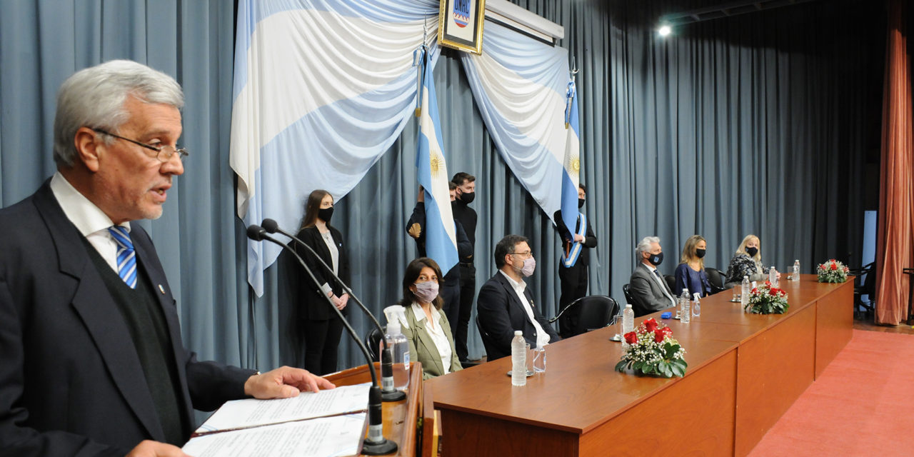 La UNRC superó los 28 mil graduados en el año del 50 aniversario de su creación
