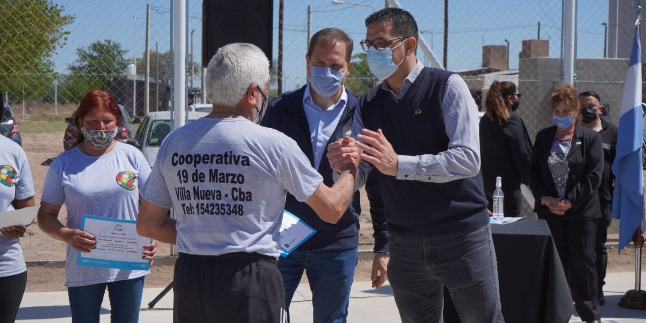 Villa Nueva: Graglia inauguró Playón Multideportivo de El Vallecito y anunció obras