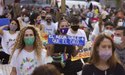 Movilización de jóvenes en todo el país para reclamar medidas contra el cambio climático