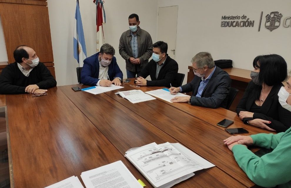 Programa Aurora: nuevos edificios escolares en Ucacha y Río Ceballos