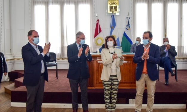 Adicciones: reconocimiento especial para el Centro Asistencial Río Cuarto