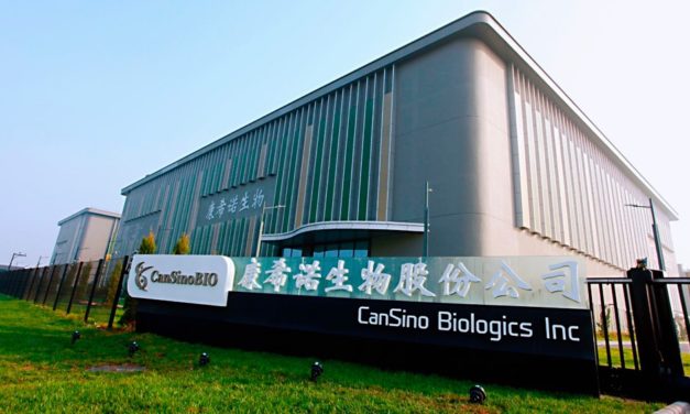 Entre el lunes y el miércoles llegarán más de 400 mil vacunas monodosis de CanSino