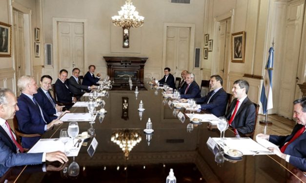 La creación de empleo genuino fue el eje de un diálogo entre el Presidente y empresarios