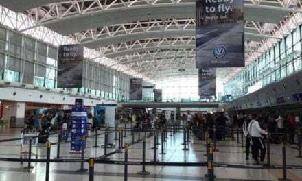 Avilés celebró la habilitación del hub aéreo internacional del Ambrosio Taravella