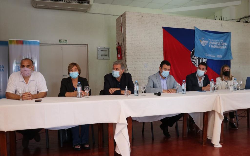 Se presentó el Programa de Propiedad Responsable de Equinos