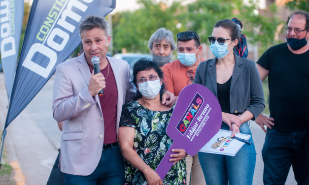 El Gobierno de Canals entregó 5 viviendas