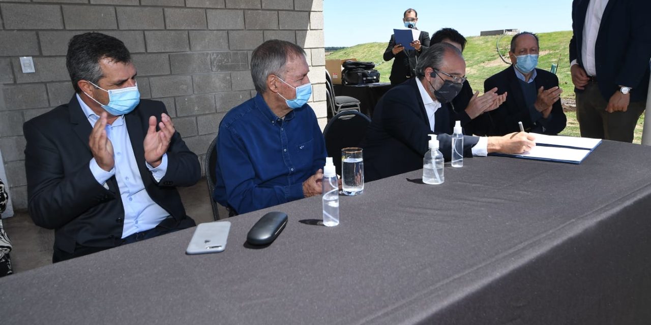 Schiaretti inauguró la planta de tratamiento cloacal de Las Perdices