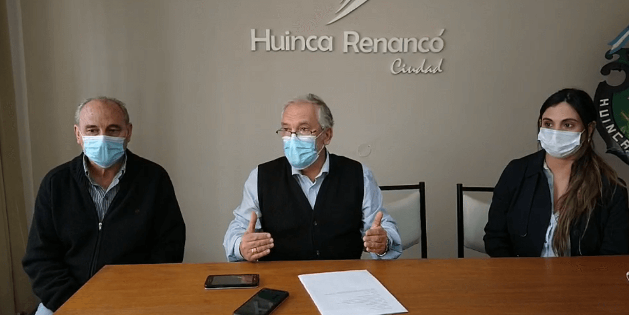 Huinca Renancó: firma de convenio para la red de distribución de agua potable