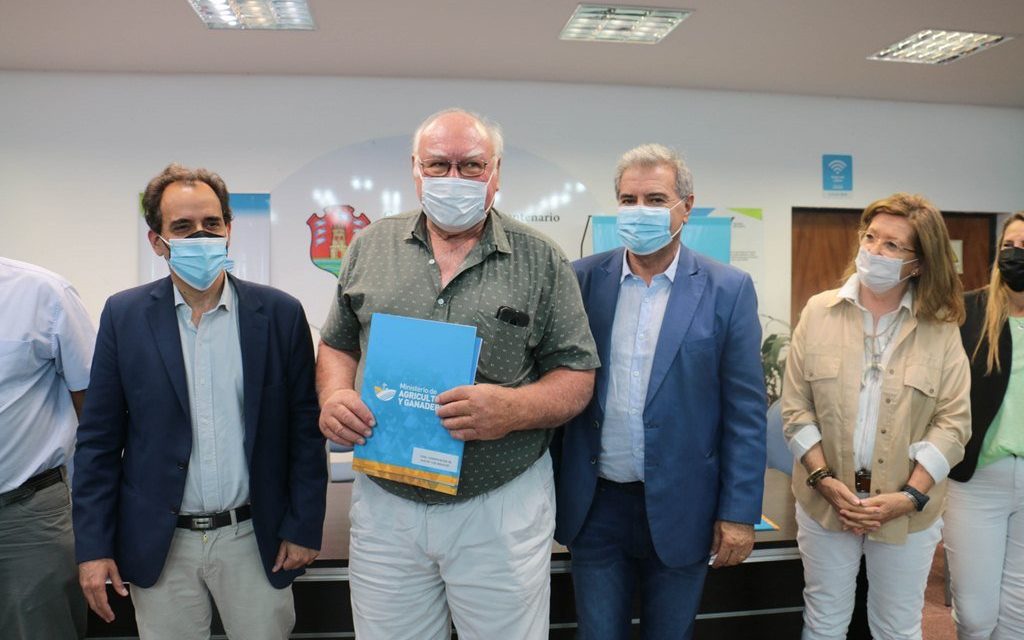 Río Cuarto: entregan más de $ 5 millones para desarrollo del Agro
