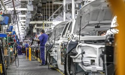 La actividad industrial creció 3,1% en marzo y la construcción 1,2%