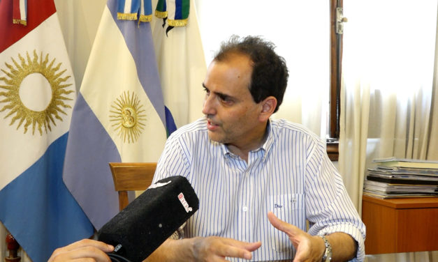 Llamosas culmina el 2021 con el 66% de imagen positiva