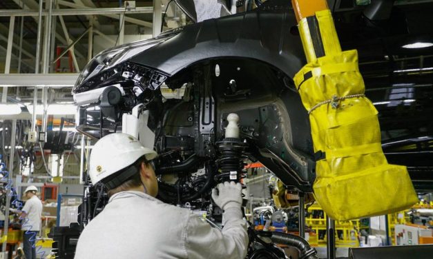 La actividad industrial creció 4,3% en octubre y la construcción un 8,3%