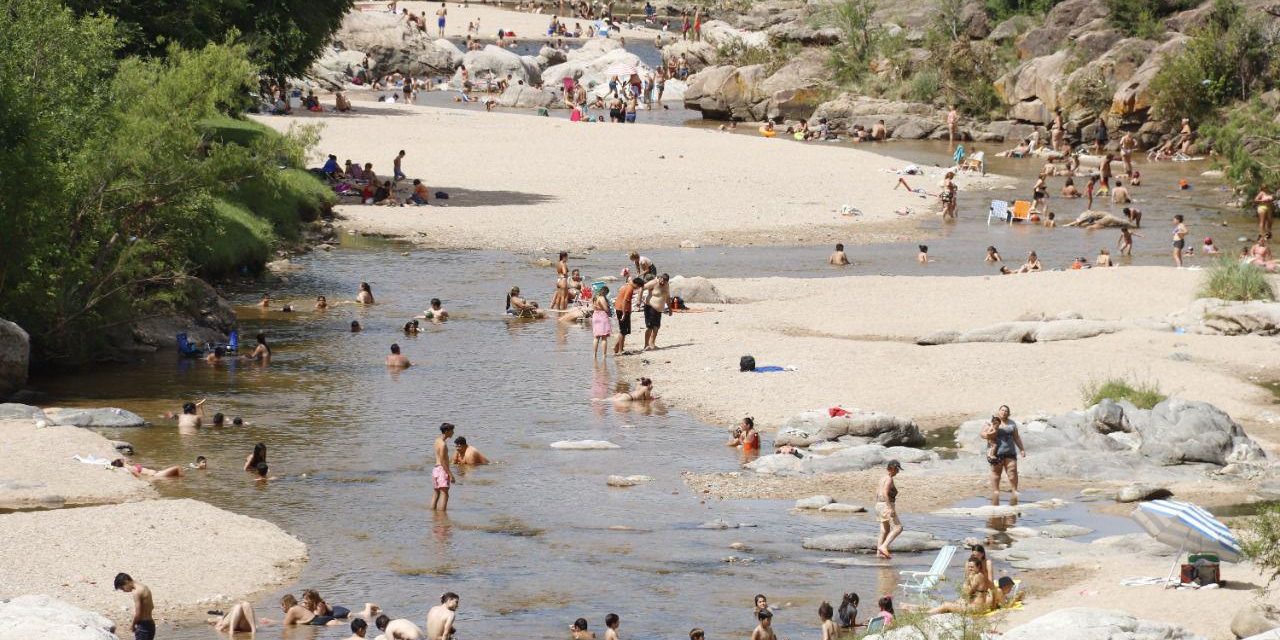El Gobierno amplía en $2.000 millones los créditos a tasa 0 para el turismo