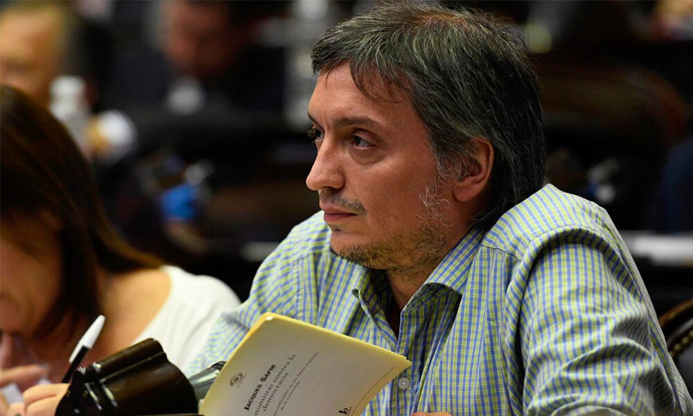 Máximo Kirchner renunció a la presidencia del bloque del FdT