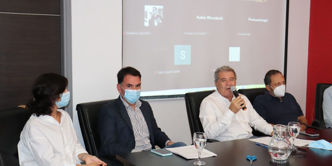 Dos propuestas para ejecutar el Acueducto Ganadero en el sur provincial