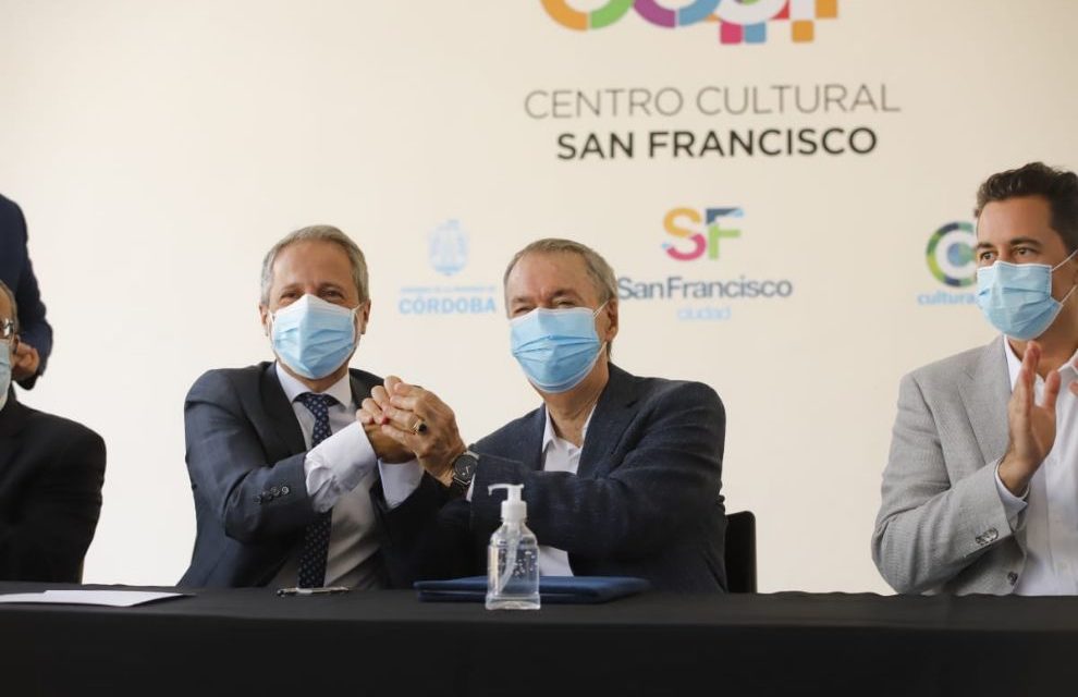 El gobernador firmó convenios para ejecutar obras en San Francisco