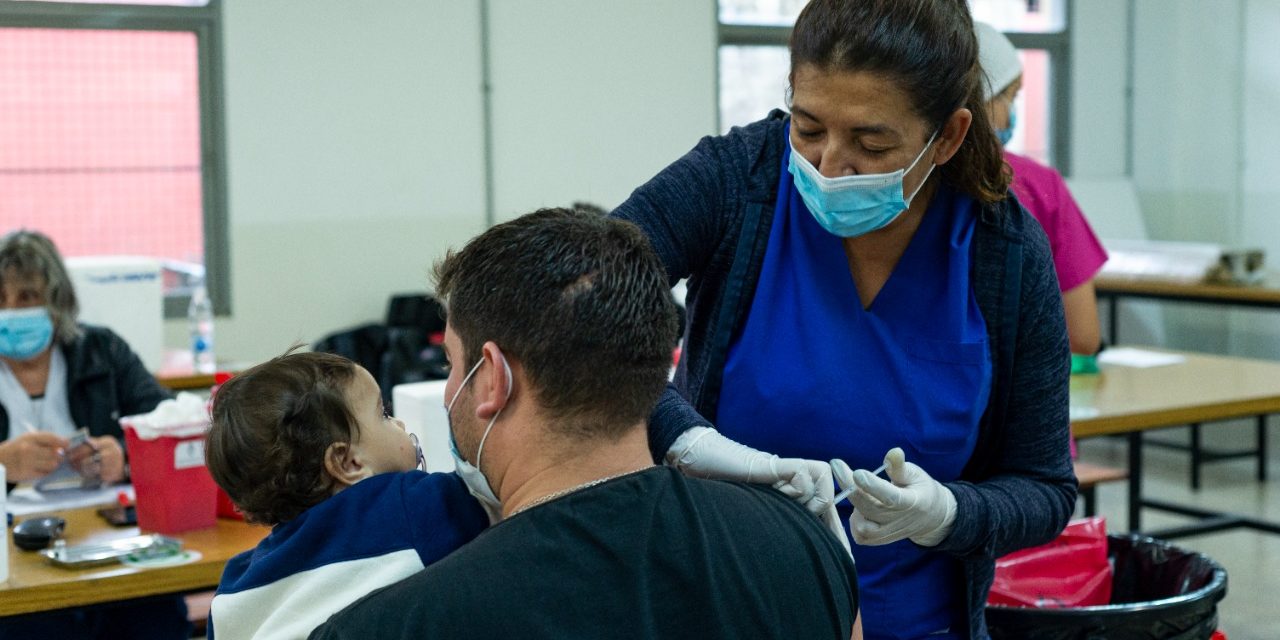 Comenzó la vacunación en la Universidad Nacional de Río Cuarto