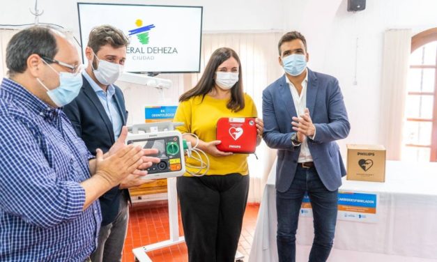 Aportes económicos y equipamiento médico para Olaeta y Gral. Deheza
