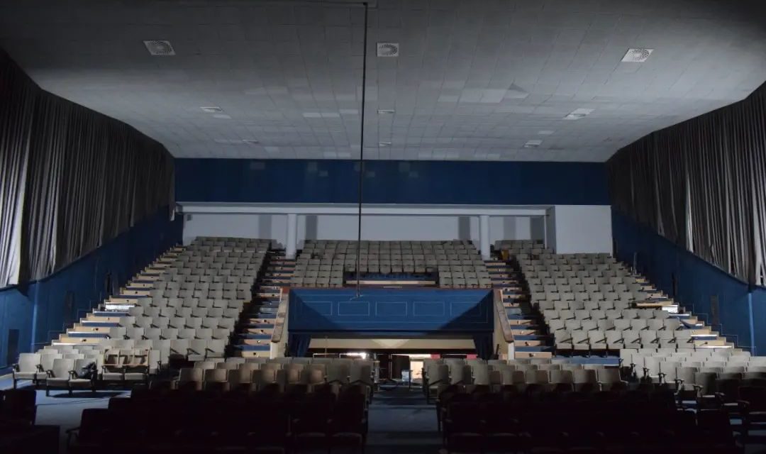 Laboulaye: Avanza la reconstrucción del Cine-Teatro