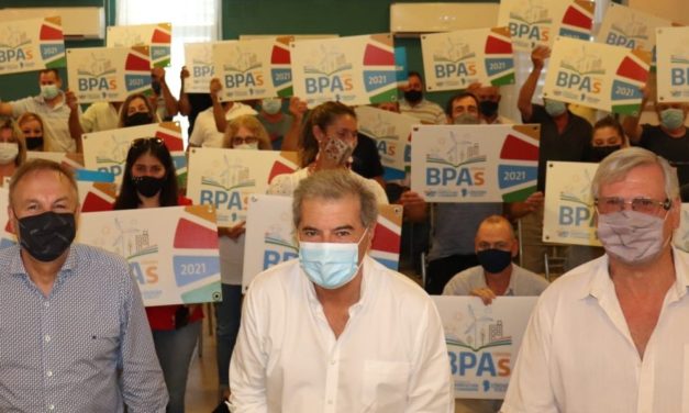 Jovita: la Provincia entregó más de $2 millones a productores