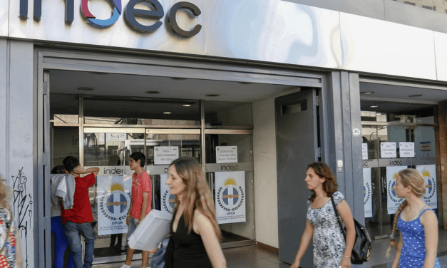 La inflación de febrero fue del 4,7% y alcanzó el 52,3% interanual