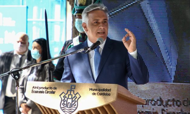Llaryora apoyó a los productores y rechazó el cepo a los derivados de la soja